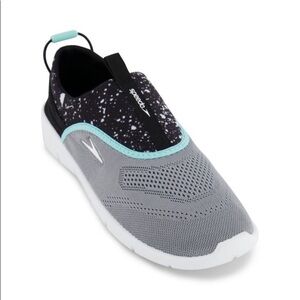Speedo aqua shoes new womens large 9/10